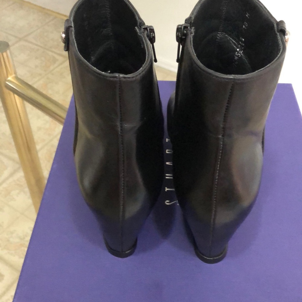 Shoes - Picture 2 of 5